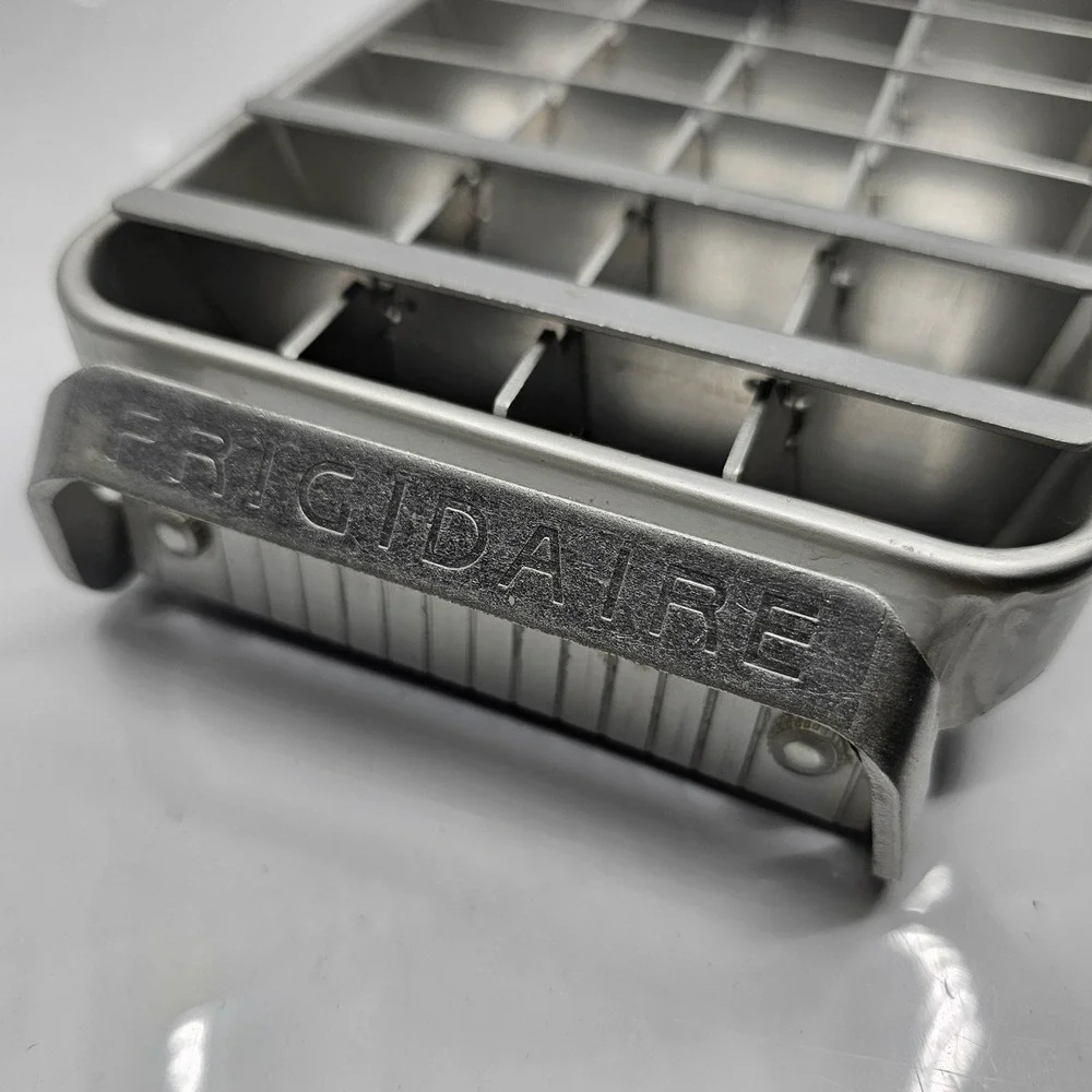 Frigidaire vintage quickube